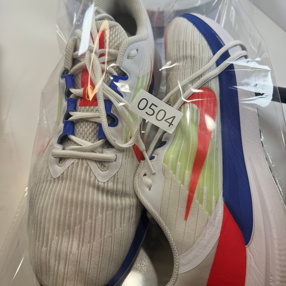 Nike Winflo 10 Men's Running Shoes White Red Blue‎ Lightweight Size 11.5 - Picture 11 of 11
